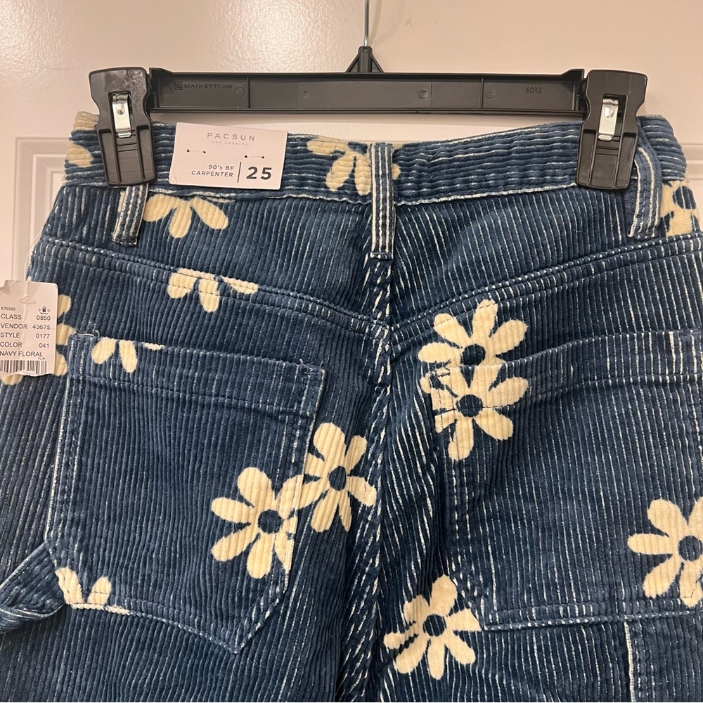 NWT PacSun90s Boyfriend Carpenter Floral Corduroy Pants - Picture 8 of 12